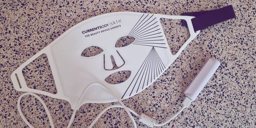 LED Maske: Meine ehrliche Erfahrung mit der gehypten Maske von CurrentBody