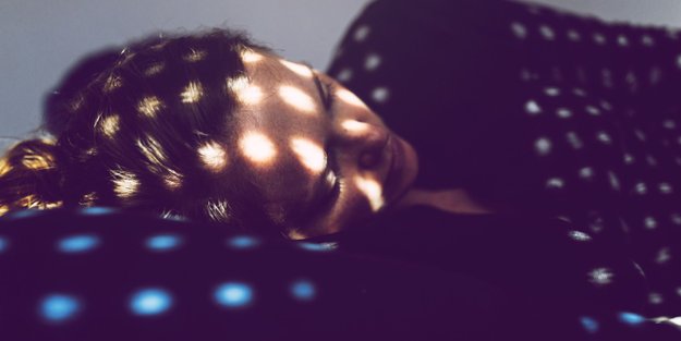Bücher über Depressionen: Unsere Leseempfehlungen, die aufklären und mitten ins Herz treffen 