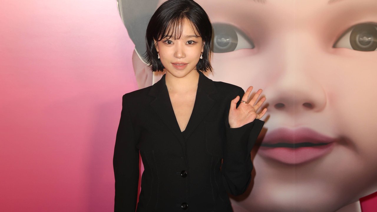 June 18, 2025, New York, Ny, USA: NEW YORK, NEW YORK - JUNE 18: Jo Yu-ri, Celebrities and VIPs attend the premiere of Netflixs Squid Game Season 3 at The Plaza Hotel on June 18, 2025 in New York City. The event took place at the iconic Plaza Hotel and featured cast appearances, K-drama fans, and a festive atmosphere. The premiere marked a high-energy celebration of the global hits final season, uniting entertainment insiders and community figures under one glamorous roof. New York USA - ZUMAra1_ 20250618_aap_ra1_007 Copyright: xGiadaxPapinixRampelotto/Europanex