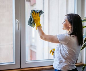 Fenster putzen? Voll gerne! Mit diesem genialen Gerät wird's zum Kinderspiel