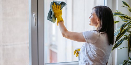 Fenster putzen? Voll gerne! Mit diesem genialen Gerät wird's zum Kinderspiel