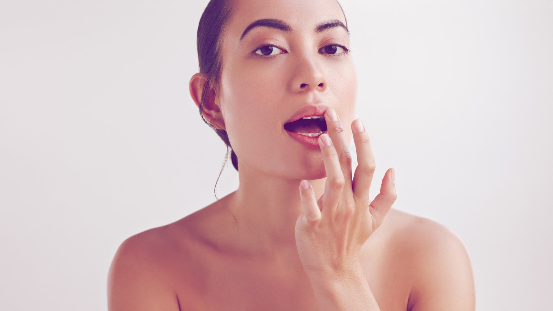 Schimmernd-aber-sch-dlich-ko-Test-pr-ft-Lippenpflegestifte-mit-Glow-Effekt