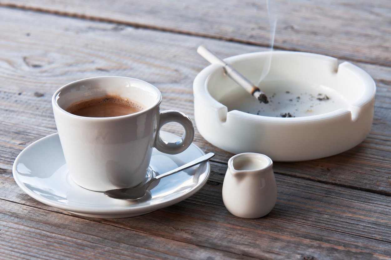 Starkes Schwitzen Kaffee Nikotin Starkes Schwitzen Kaffee Nikotin
