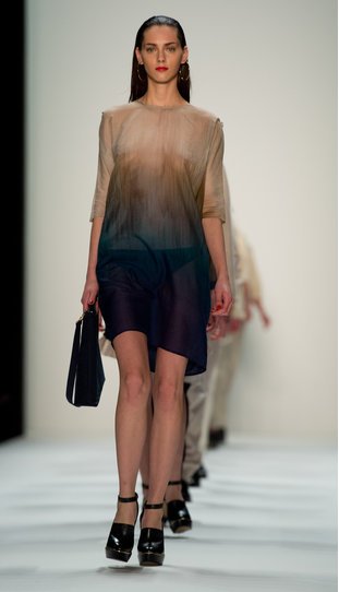 Hien Le bei der Berlin Fashion Week 2013 Hien Le bei der Berlin Fashion Week 2013
