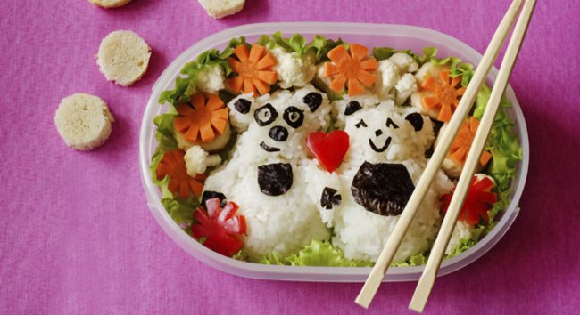 Mit der Bento Box bist Du immer bestens ausgerüstet, wenn der Hunger kommt Mit der Bento Box bist Du immer bestens ausgerüstet, wenn der Hunger kommt