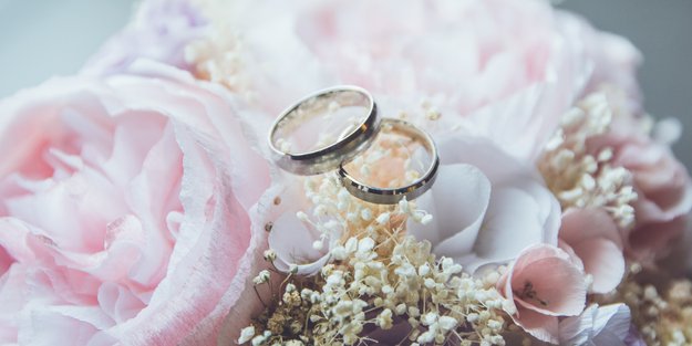 Hochzeitssprüche: Die schönsten Wünsche & Grüße zur Hochzeit