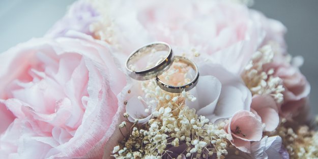 Hochzeitssprüche: Die schönsten Wünsche & Grüße zur Hochzeit
