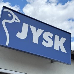 Dein Homeoffice braucht ein Upgrade? Hol dir den ergonomisch-stylischen Monitorständer von Jysk