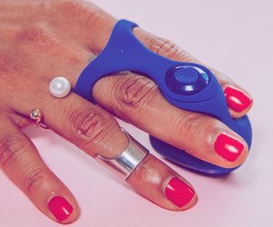 Fingervibrator: Das ist das praktischste Sextoy für Frauen!