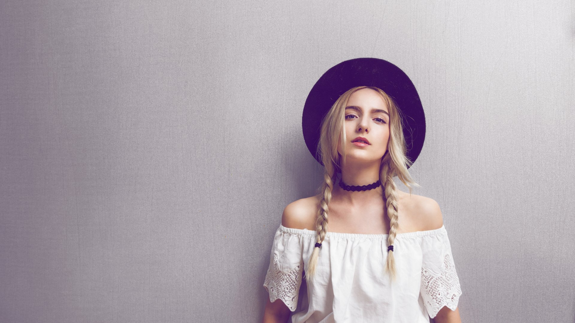 Beliebter 90er-Trend: Was ist ein Choker?