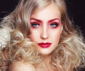 Monochromatic Make-up bricht mit Beauty-Regeln