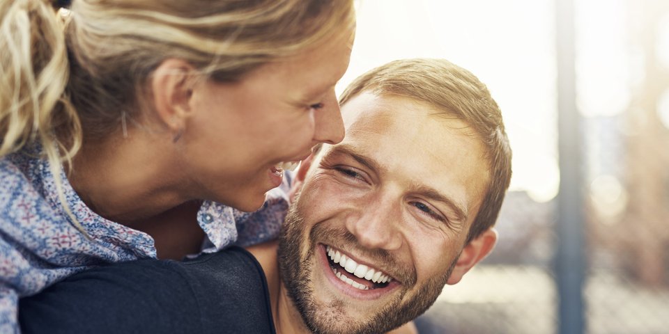 Mature und junge