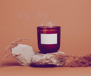 Diese luxuriöse Duftkerze von Rituals betört mit einem ganz besonderen Duft 