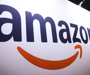 Praktisch und platzsparend: Dieses Silikon-Nudelsieb von Amazon lieben alle Koch-Fans