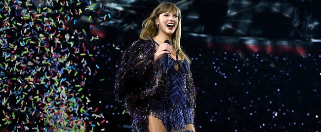 Dieses Amazon-Outfit erinnert total an Taylor Swifts Album „Midnights“