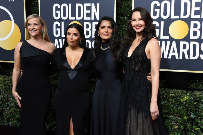 Reese Witherspoon, Eva Longoria, Selma Hayek und Ashley Judd bei den Golden Globes