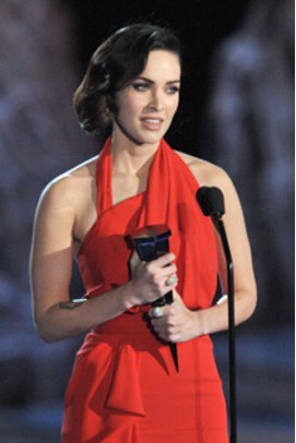 Megan Fox versteckt ihr ich Megan Fox versteckt ihr ich
