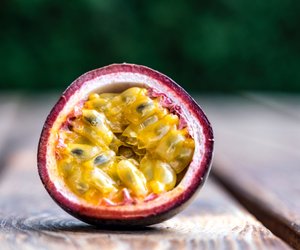 Maracuja essen: Mit dieser Methode geht es ganz einfach