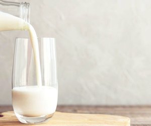 Kalorien von Reismilch: Das steckt in der leckeren Milch-Alternative