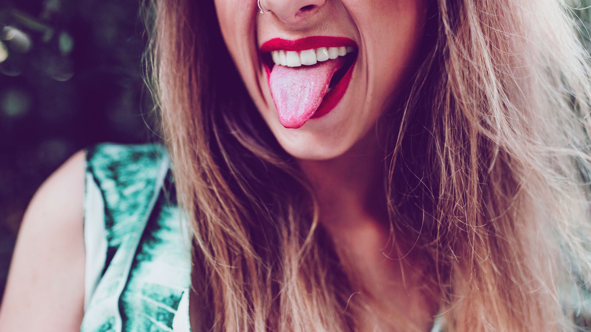 Das solltest du tun, wenn du dir auf die Zunge gebissen hast