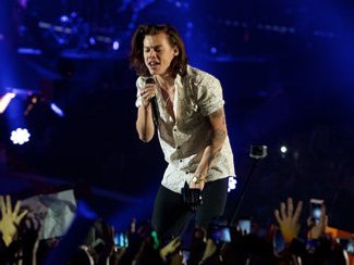 Grammys 2021 6 Photos Of Harry Styles That You Need To See Again