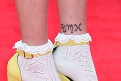 Sternzeichen Tattoo am Fuß Sternzeichen Tattoo am Fuß