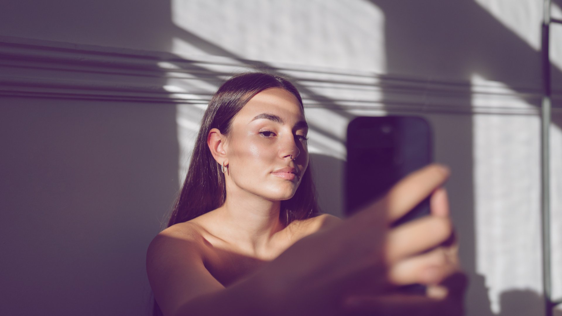 Psychologie-Diese-Eigenschaften-haben-Menschen-die-t-glich-Selfies-machen