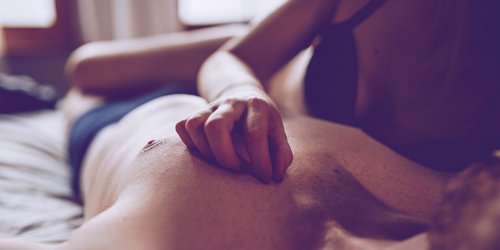 Tantra Massage: So stimulierst du Yoni und Lingam