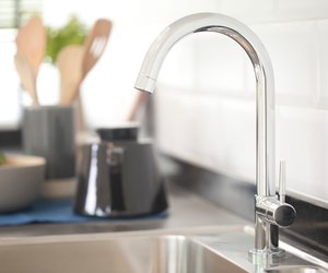 Für 5,18 Euro: Mit diesen praktischen Putz-Gadget von Amazon werden Abflüsse sauber