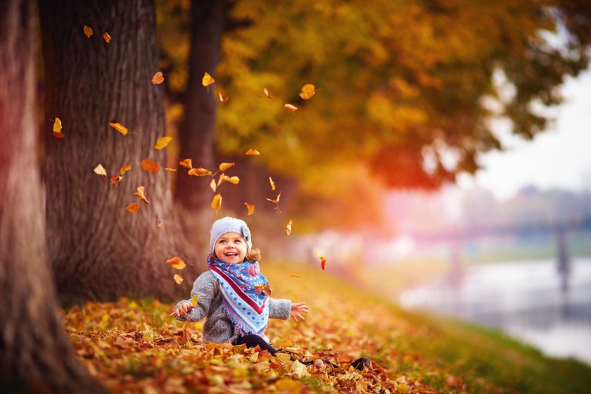 Herbstnamen mit Bedeutung: Die schönsten Vornamen für Mädchen & Jungs
