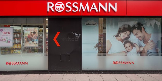 Retro-Vibes: Diese Solar-Lichterkette von Rossmann schafft auf deinem Balkon Gemütlichkeit