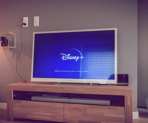 Disney Plus auf dem TV streamen: So geht es auch ohne Smart TV