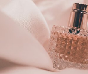 Verliebe dich in die blumig-frische Note dieses beliebten Rossmann-Parfums