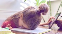Schulstress: So erkennst du, wenn es deinem Kind zu viel wird