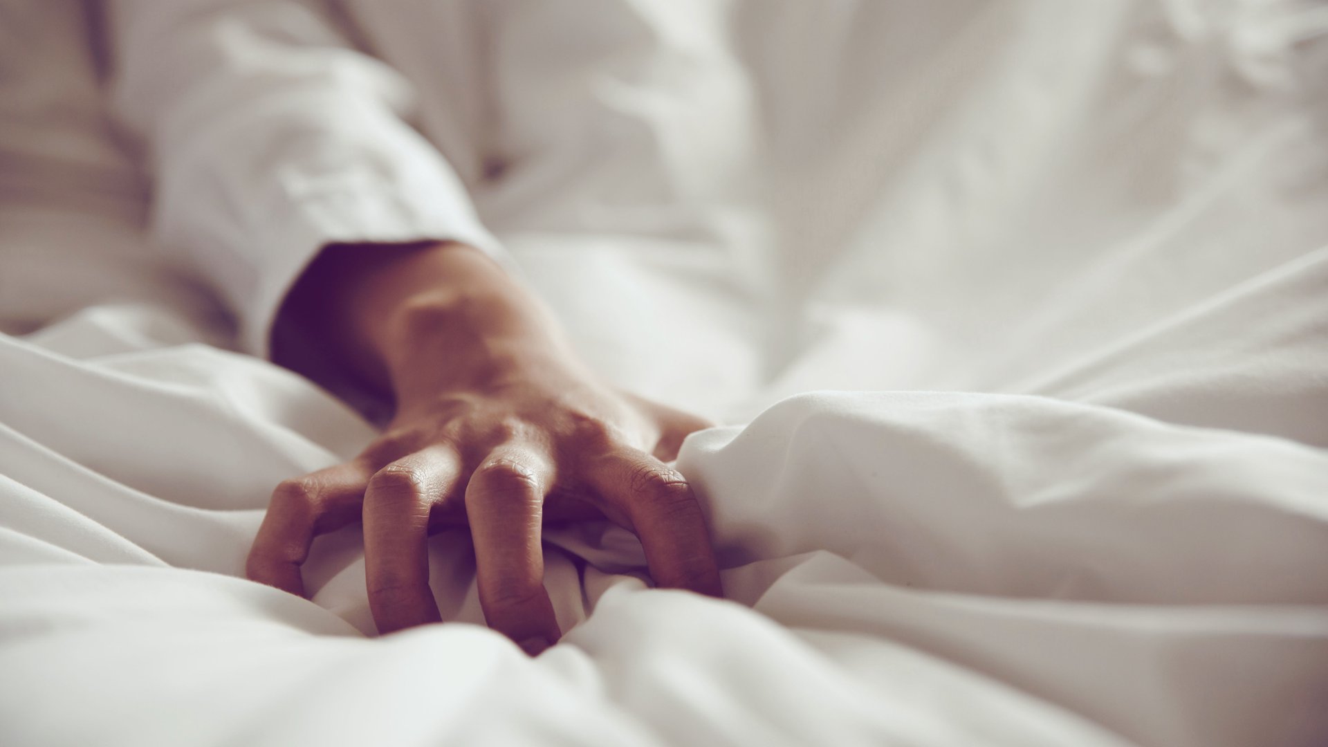 Wie Bekomme Ich Eine Frau Zum Squirt Ohne Berührung zum Orgasmus: So geht's!