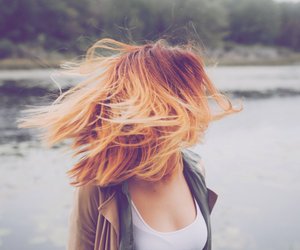 „Flannel Hair“ ist der Haarfarbentrend für den Herbst
