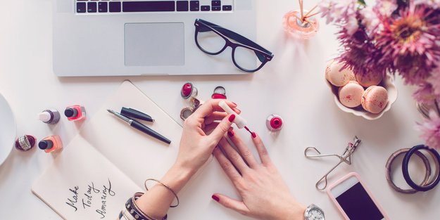 Nagellack ohne Schadstoffe: Die 7 besten gesunden Alternativen