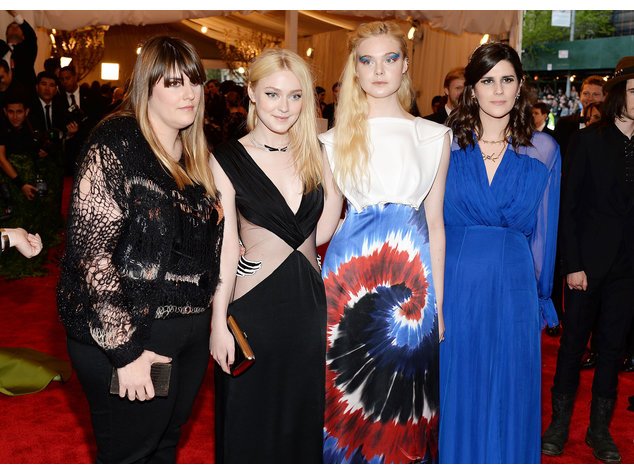 Machen Rodarte und die Fanning-Schwestern gemeinsame Sache? Machen Rodarte und die Fanning-Schwestern gemeinsame Sache?