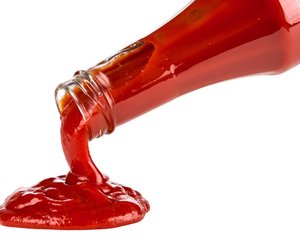 Hier kannst du jetzt Glitzer-Ketchup kaufen