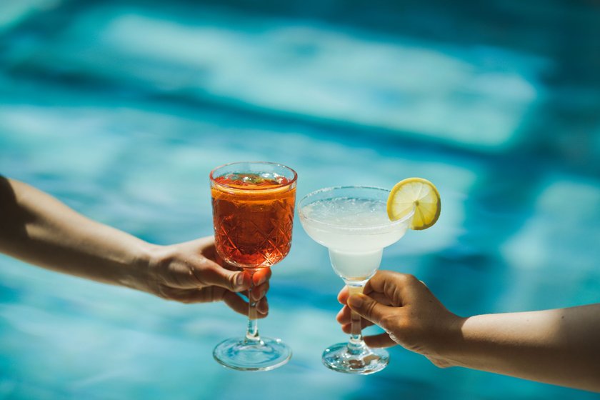 Aperol Spritz Alternativen: 10 angesagte Drinks, die dem Klassiker Konkurrenz machen
