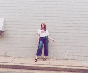Denim-Trends bei H&M,: Diese Jeans sind perfekt für kleine Frauen