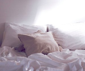 Diese traumhafte Sommer-Bettwäsche von H&M Home sorgt für herrliche Nächte
