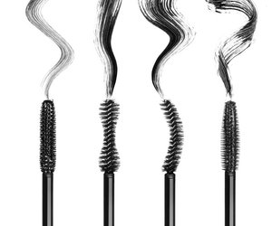 Beste Mascara Drogerie: Diese günstigen Wimperntuschen sind top!