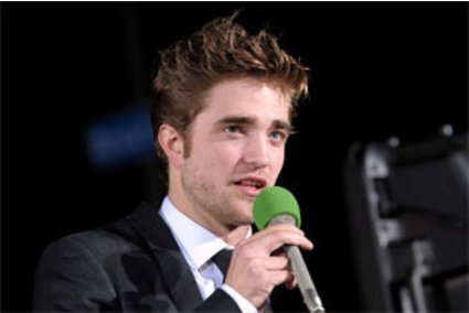 Robert Pattinson: bald Sänger Robert Pattinson: bald Sänger