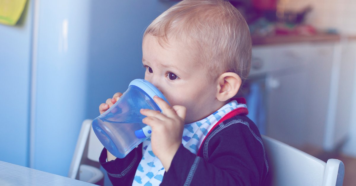 Baby Und Wasser Trinken Das Solltest Du Wissen Desired De