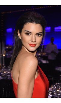 Kendall Jenner bei einer Gala Kendall Jenner bei einer Gala