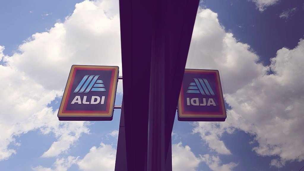 Das-Geheimnis-der-Aldi-Kosmetik-Wer-steckt-hinter-den-Lacura-Produkten-