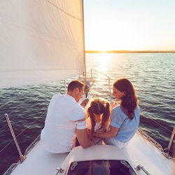 Fernreisen mit Kindern: Die schönsten Ziele & worauf du achten solltest