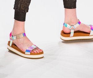 Traumpaare: 10 Trend-Sandalen und die dazu passenden Nagellacke