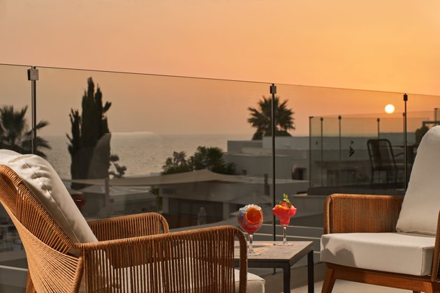 Sundowner Mare Paphos